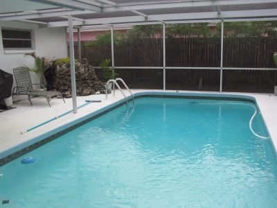 Pool Building Service
